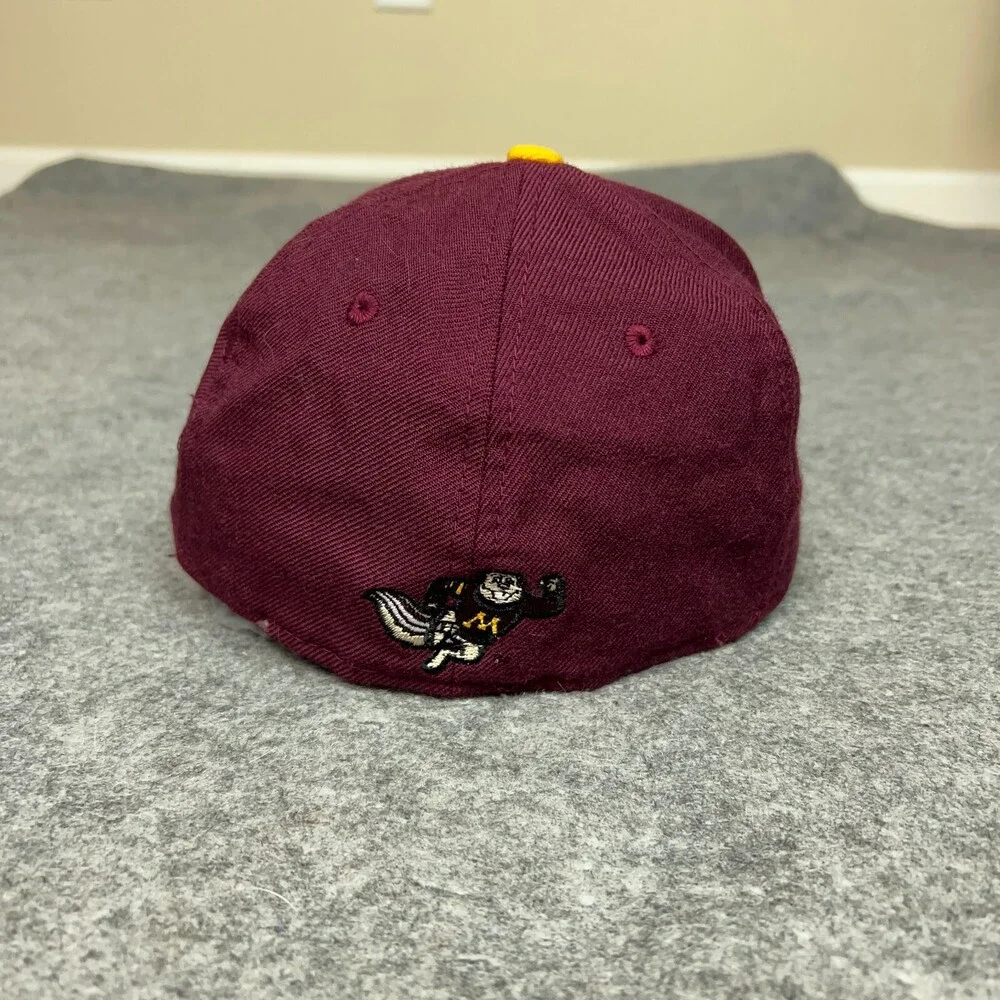 Minnesota Gophers Mens Hat 7 1/8 Fitted Maroon Gold Embroidered Cap Wool 59Fifty